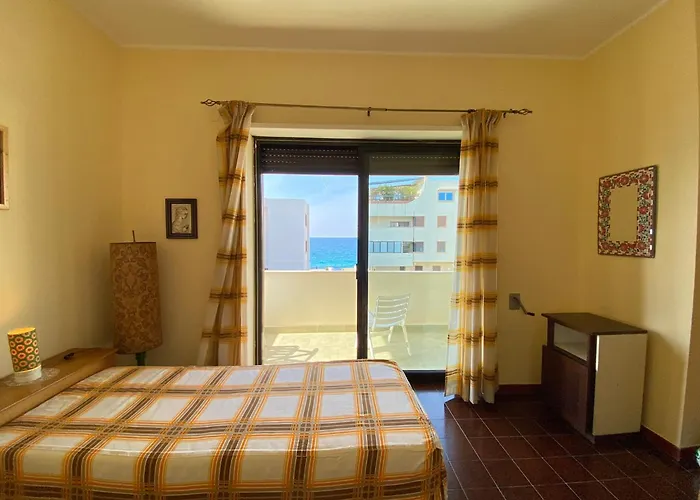 Mare Fuori Apartman